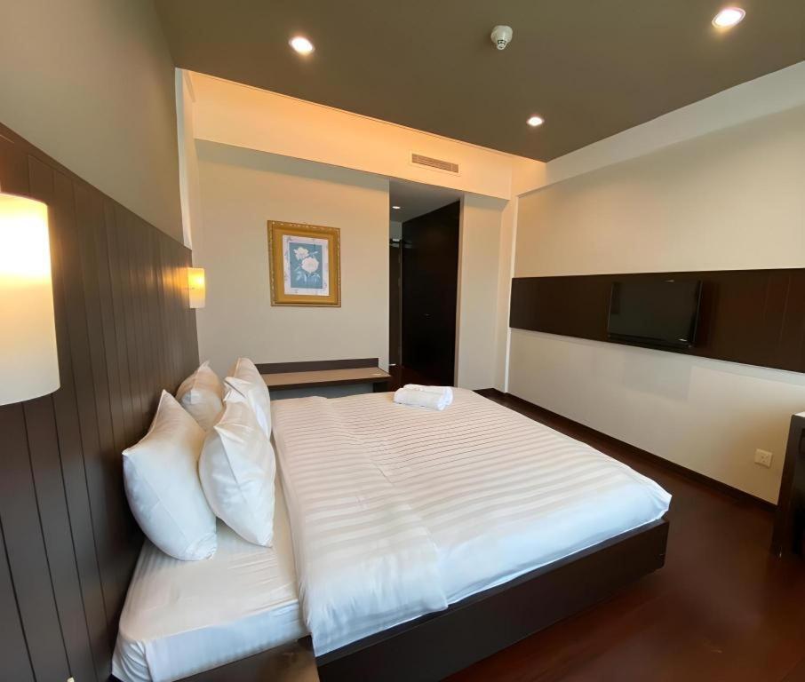 Kemena View Hotel Kuching Exterior foto